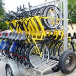 Kerékpárok szállítása és kísérése 